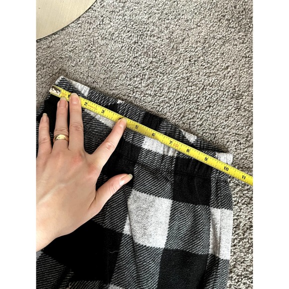 Boys Old Navy black/whit fleece pj pants, size XS/5 - Picture 4 of 6
